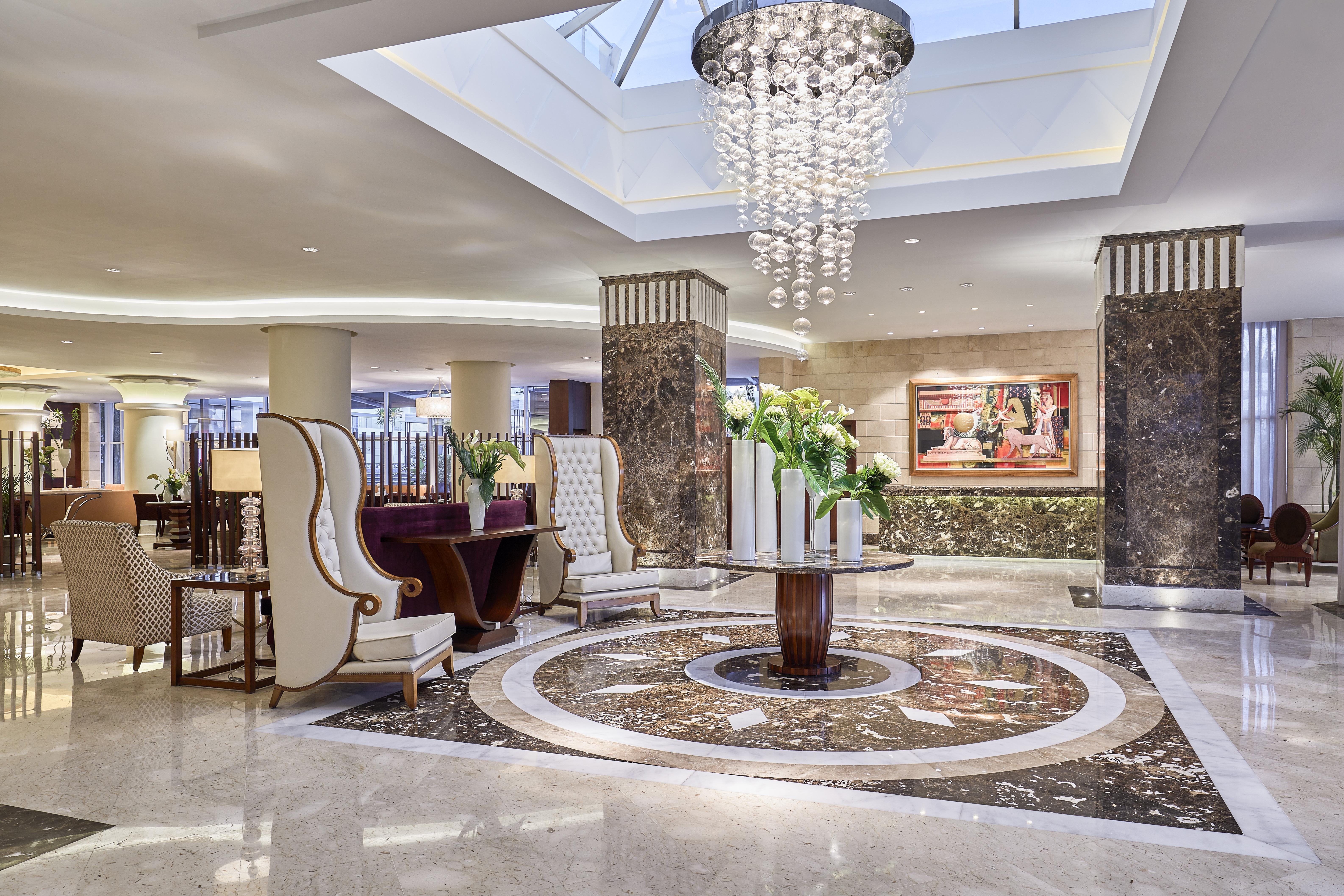 Steigenberger Pyramids Cairo Hotel Al Kawm al Akhdar Kültér fotó Lobby